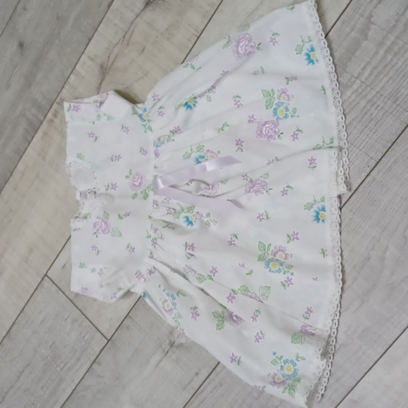 Vintage white floral baby dress and romper 💫 - Picture 3 of 6